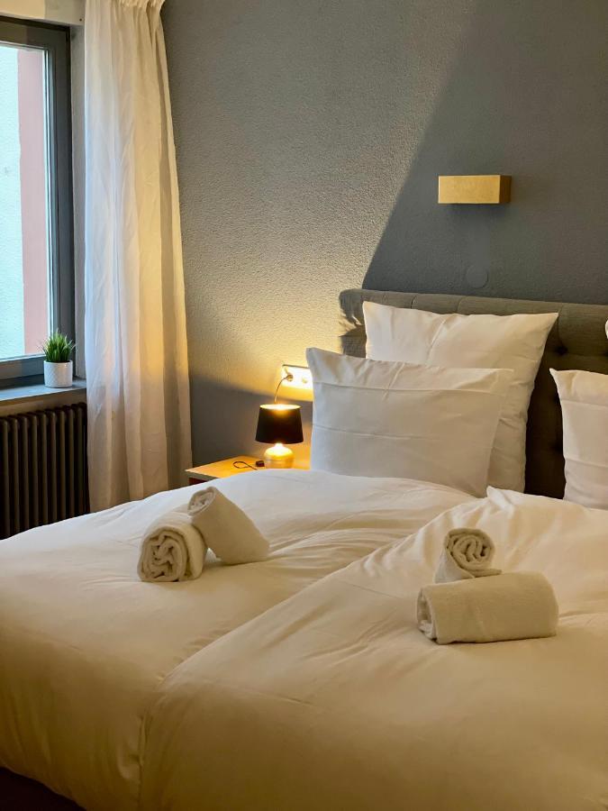 Hotel & Restaurant Gruener Baum Merzhausen Esterno foto